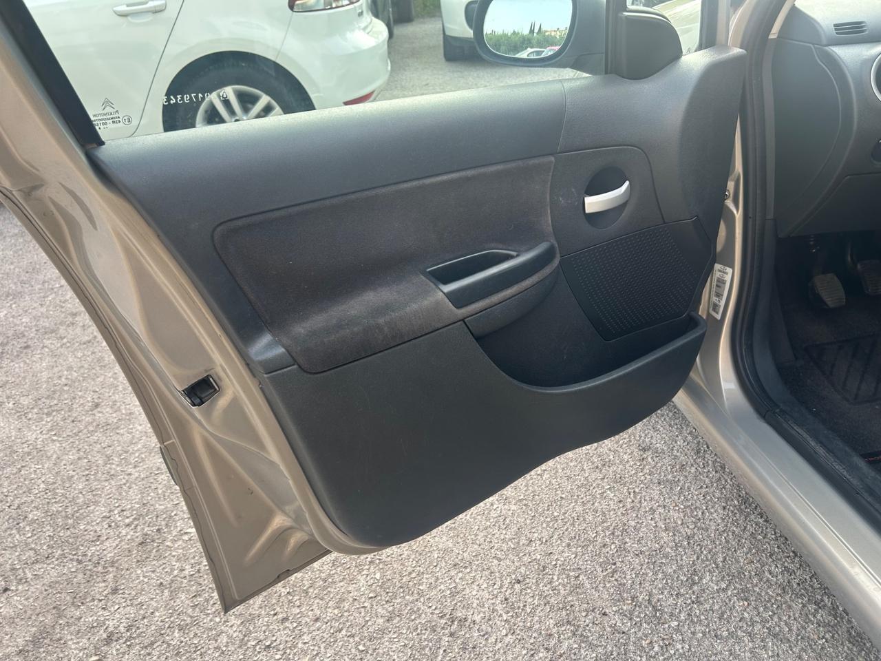 Citroen C3 1.4 Elegance Bi Energy M