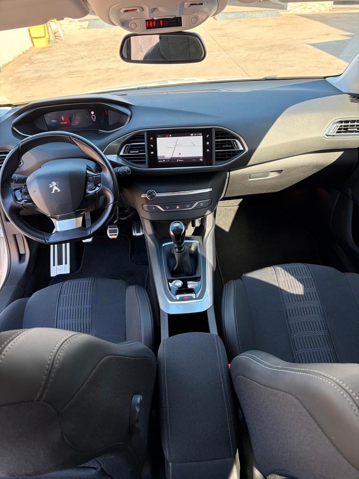 Peugeot 308 BlueHDi 130 S&S SW Allure