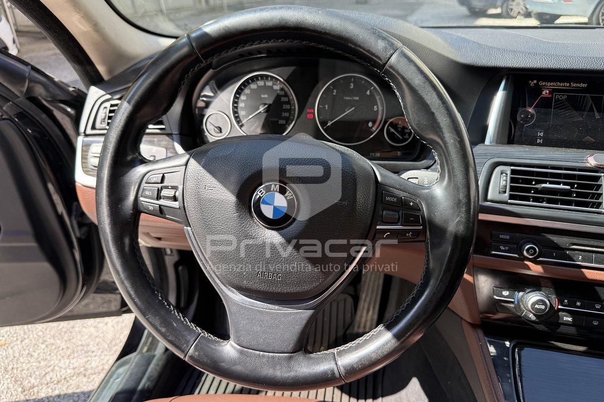 BMW 530d xDrive 249CV Touring Luxury