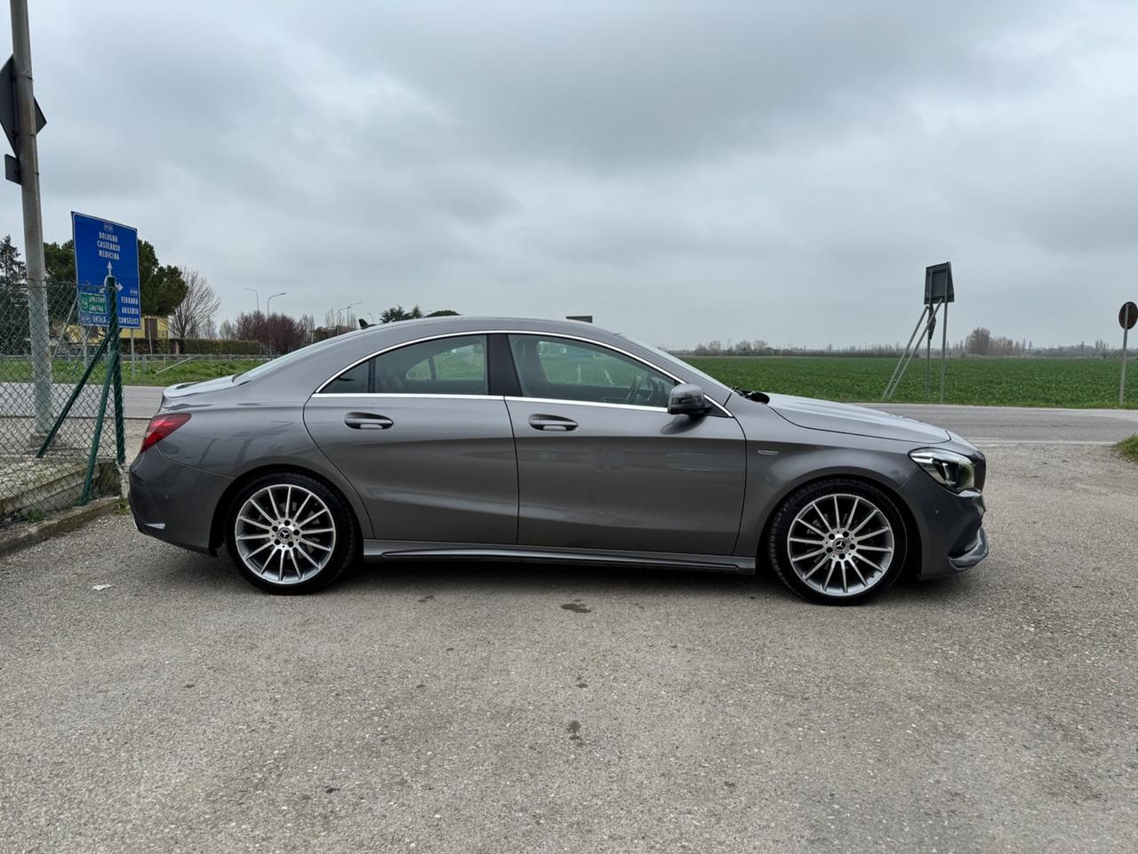 Mercedes-benz CLA 220 d Automatic Premium