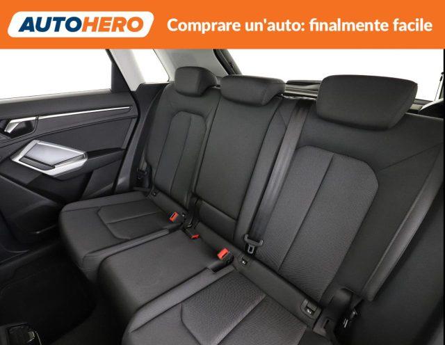 AUDI Q3 35 TDI Business Advanced