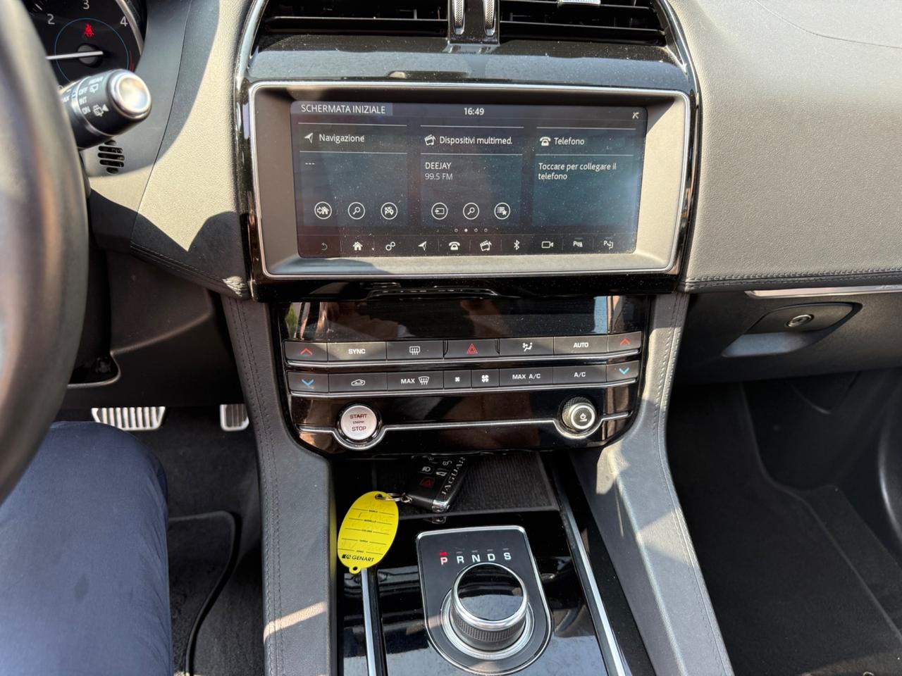 Jaguar F-Pace 2.0 D 180 CV AWD aut. Prestige