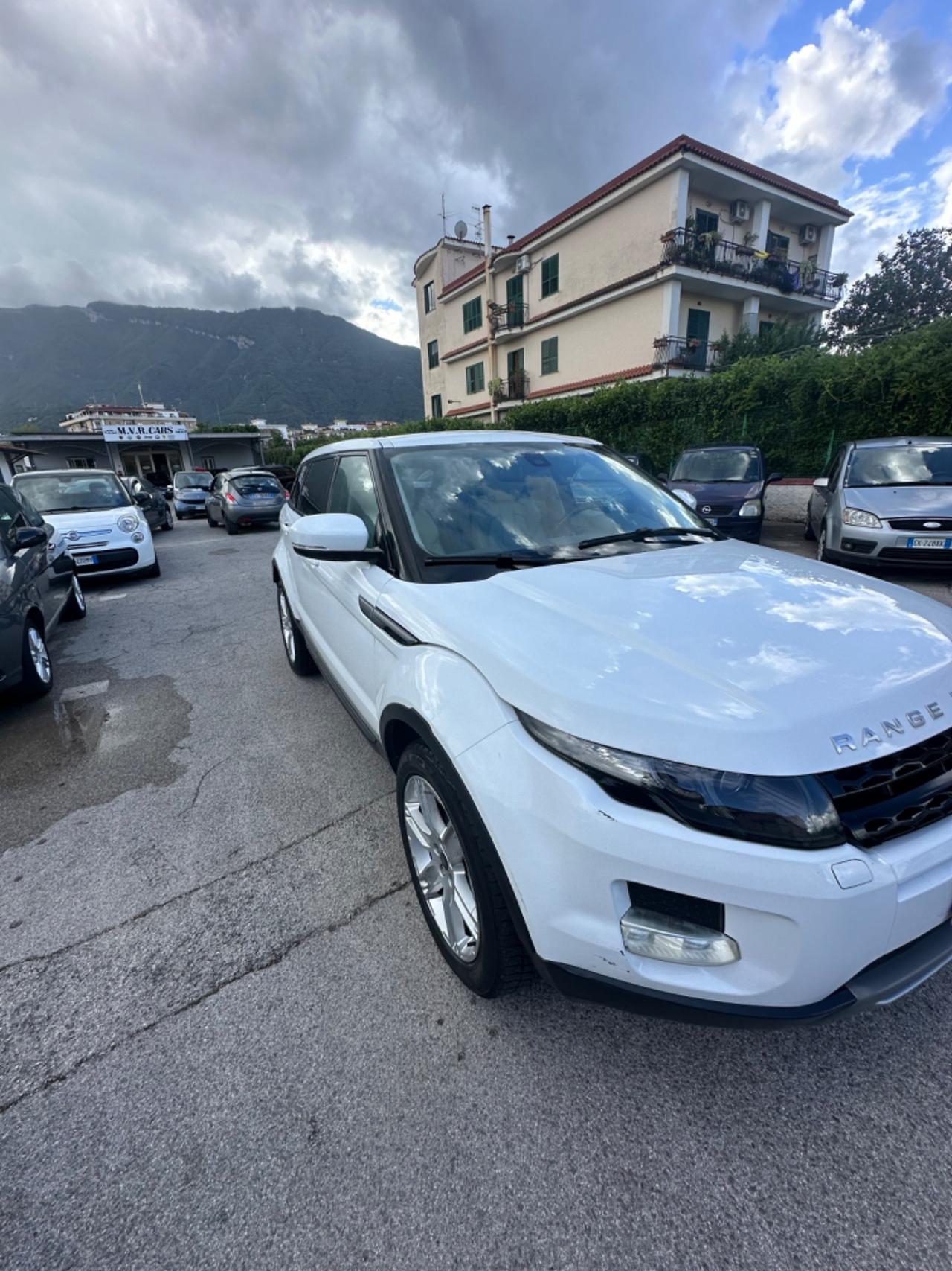 Land Rover Range Rover Evoque Range Rover Evoque 2.2 TD4 5p. Pure