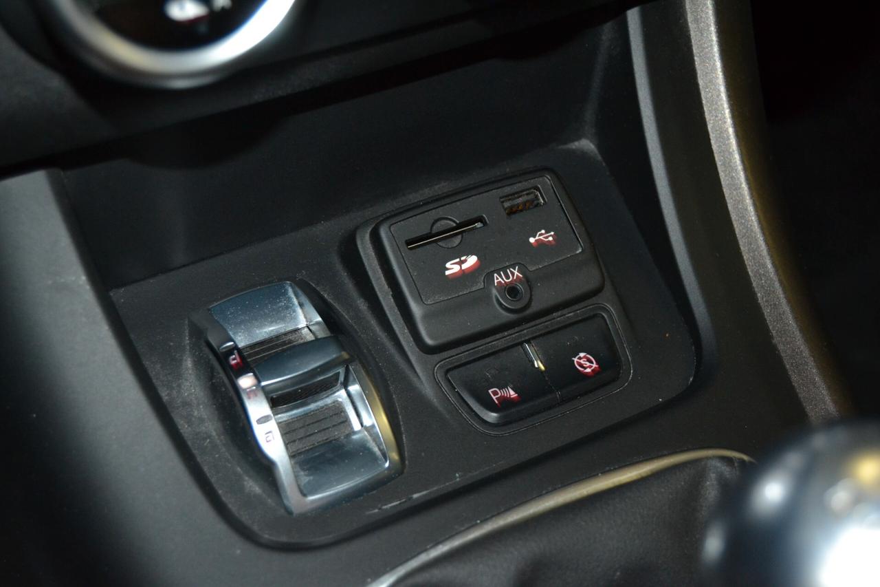 Alfa Romeo Giulietta 1.6 JTDm 120 CV Super Navi/Cruise