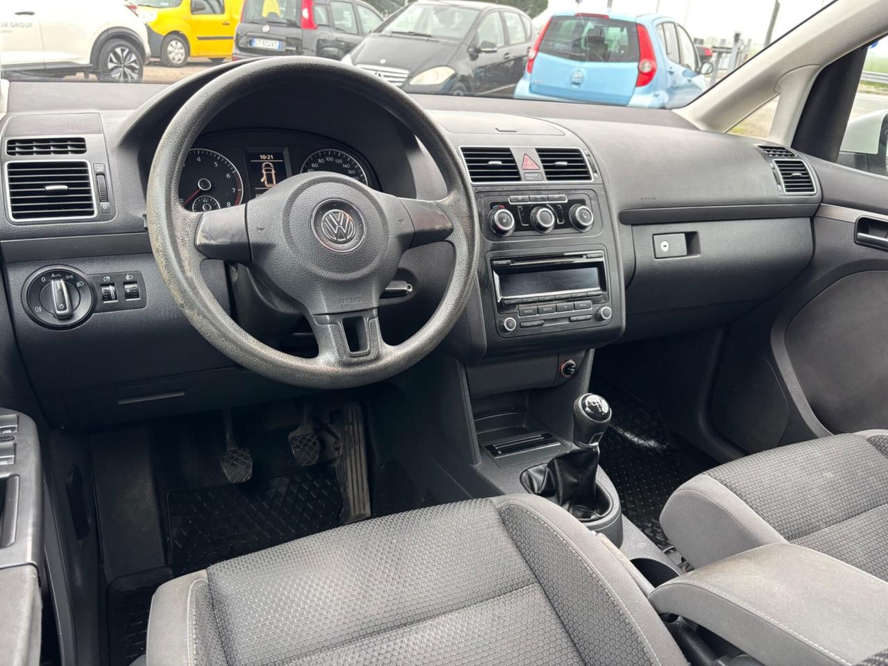 Volkswagen Touran 1.4 EcoFuel Highline — Metano 2030