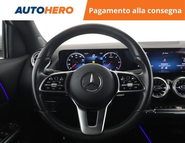 MERCEDES-BENZ GLA 200 d Automatic Sport