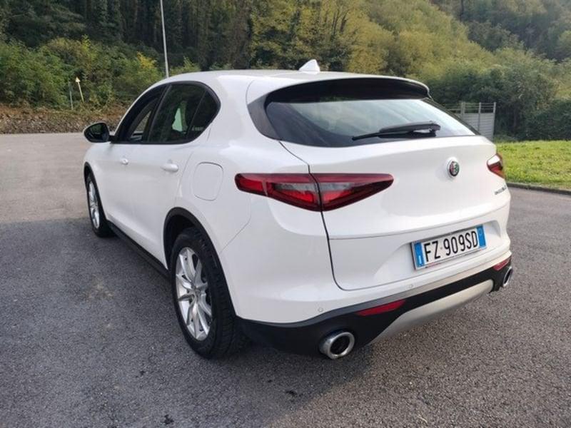 Alfa Romeo Stelvio 2.2 Turbodiesel 190 CV AT8 RWD Executive