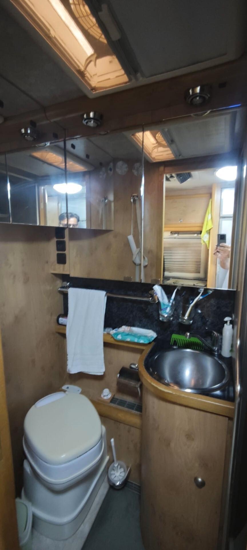 Carthago MOTORHOME CARTAGO LUXURY M LINEAR