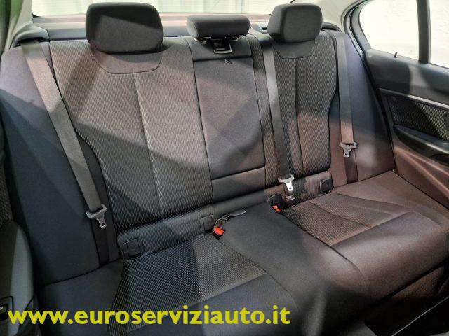 BMW 328 i Luxury