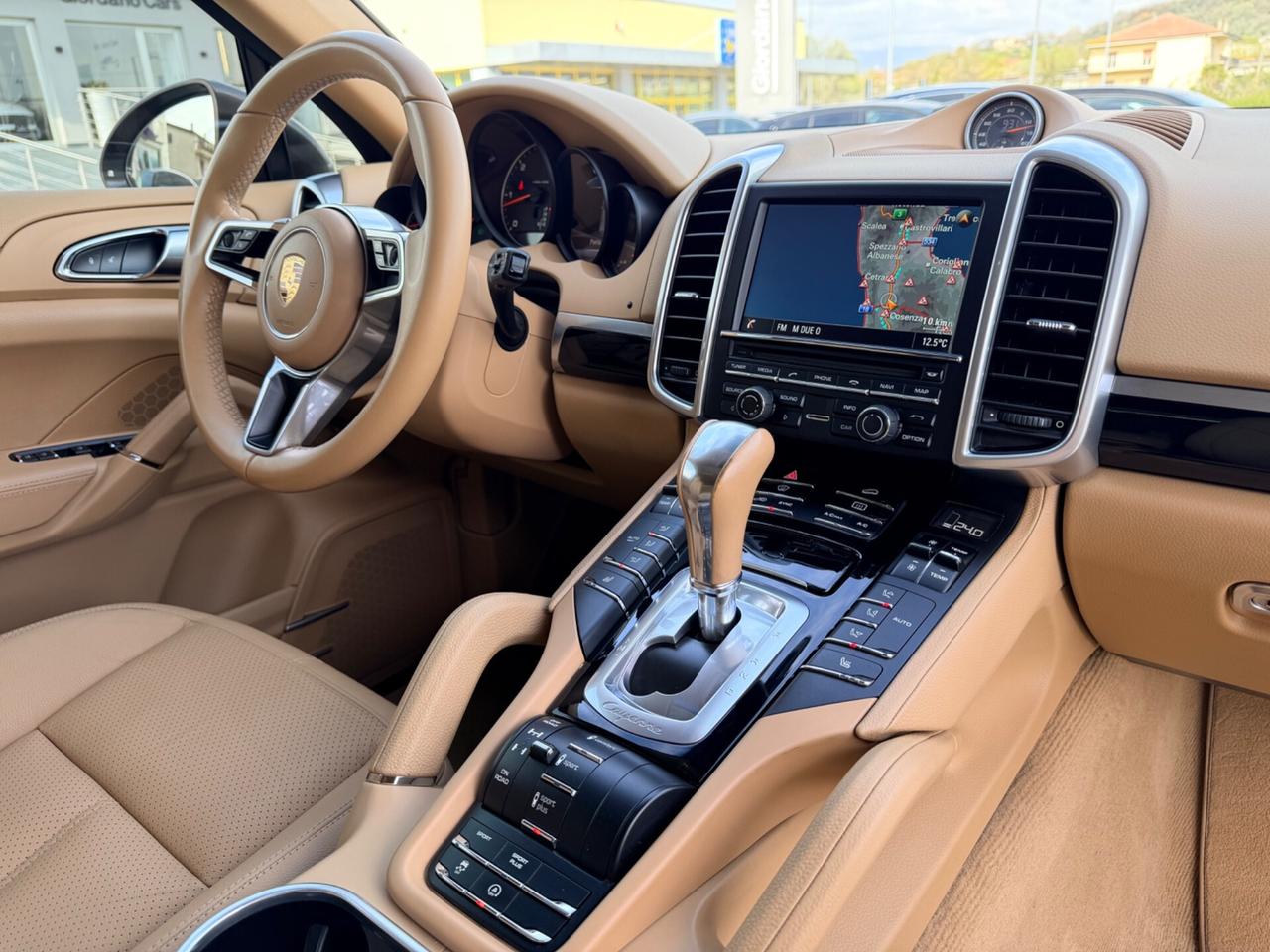 Porsche Cayenne 3.0 Diesel Platinum Edition 250cv