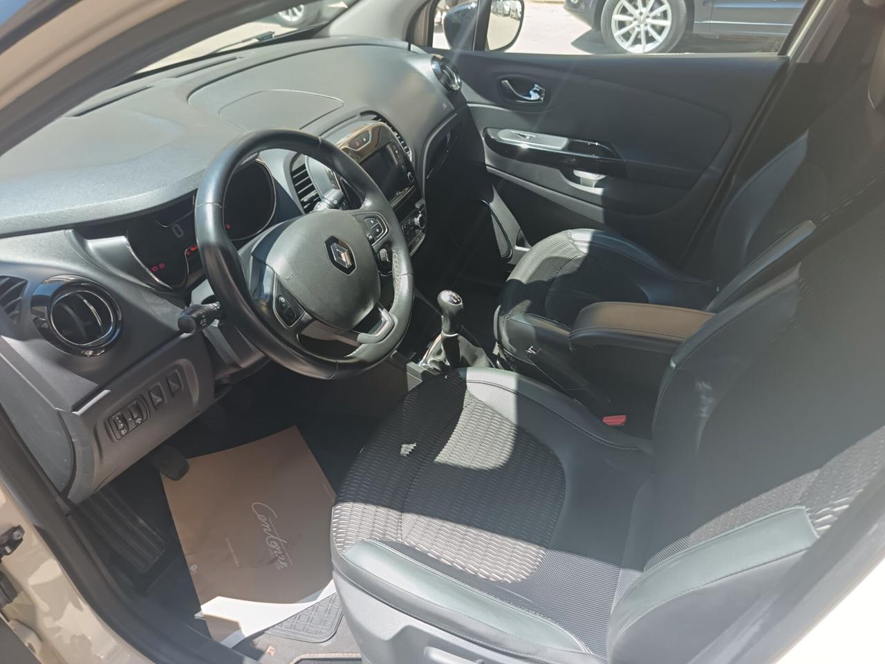 Renault Captur DCi Hypnotic KM 73.000 Full Optional