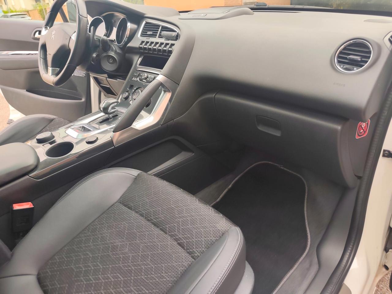 Peugeot 3008 HYbrid4 Full Optional lavori certificati