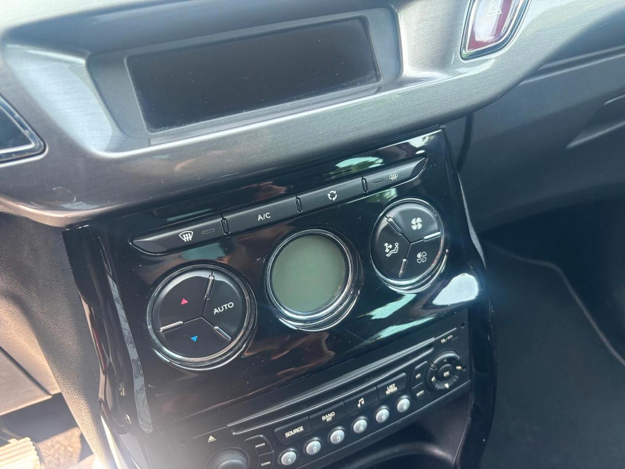 Citroen C3 1.6 HDi 90 FAP Exclusive Style