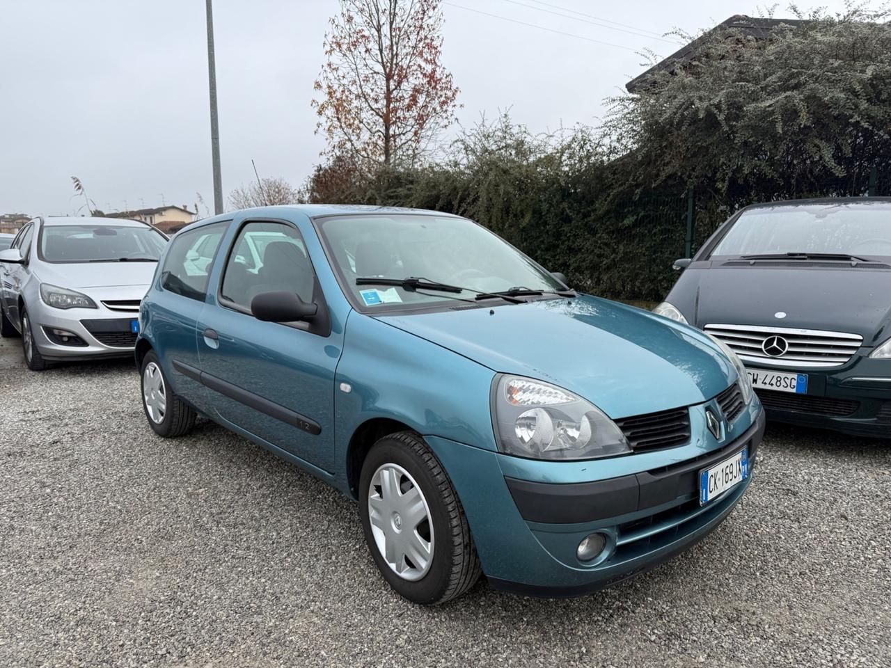 Renault Clio 1.2 16V cat 3 porte Confort Authentique