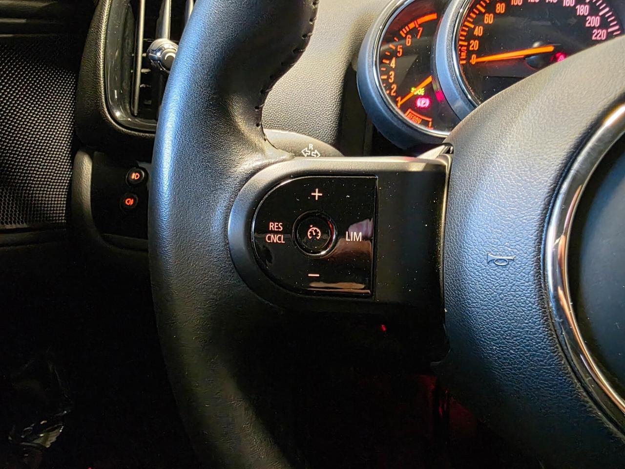 Mini One Countryman 1.5 Cooper Classic