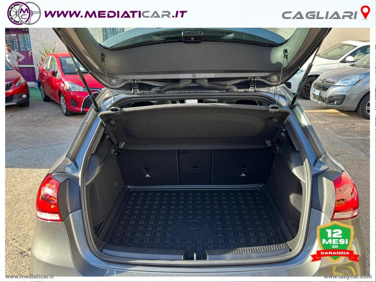 MERCEDES-BENZ A 180 Automatic 4p. Premium