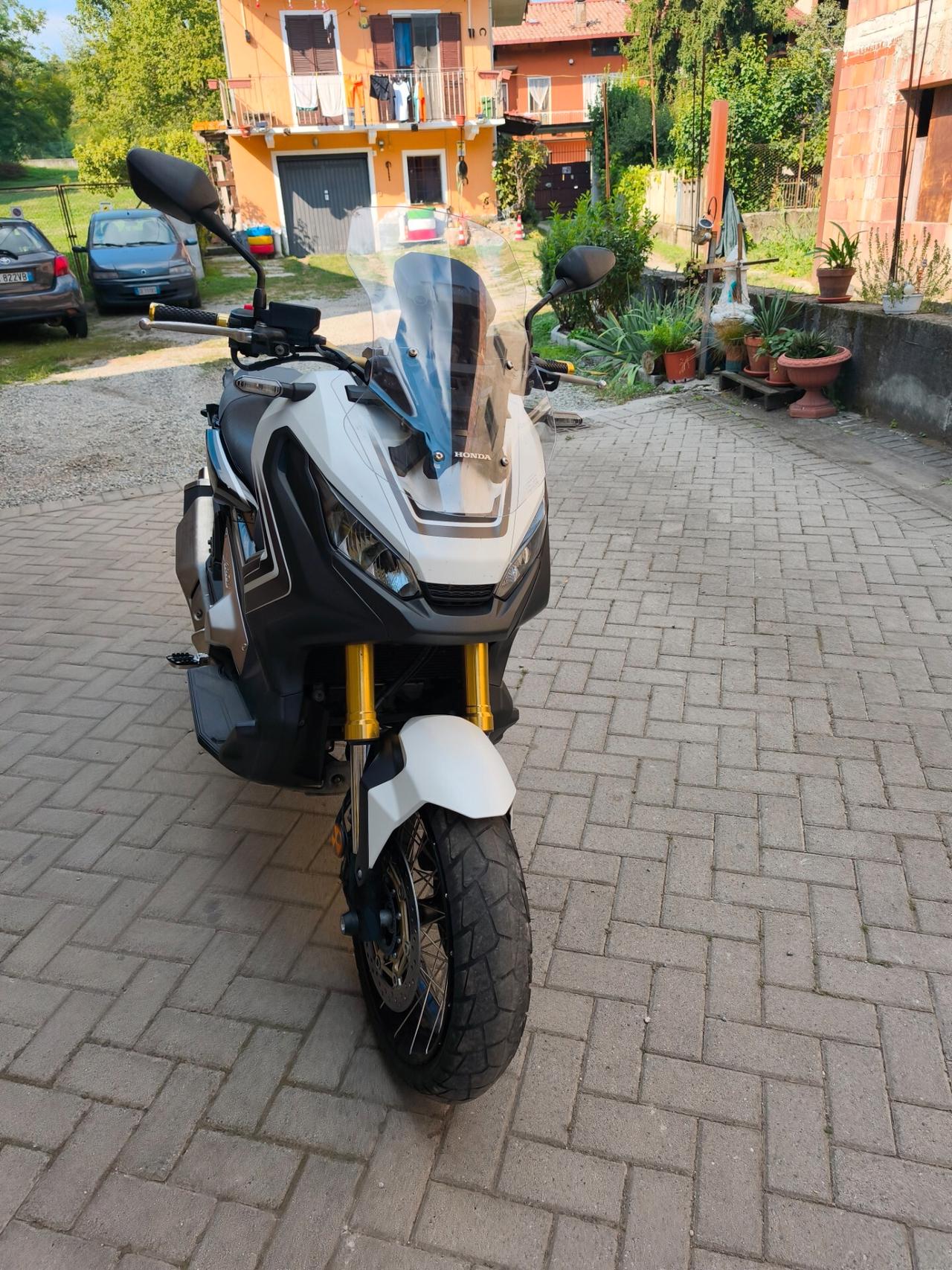 Honda X-ADV 750