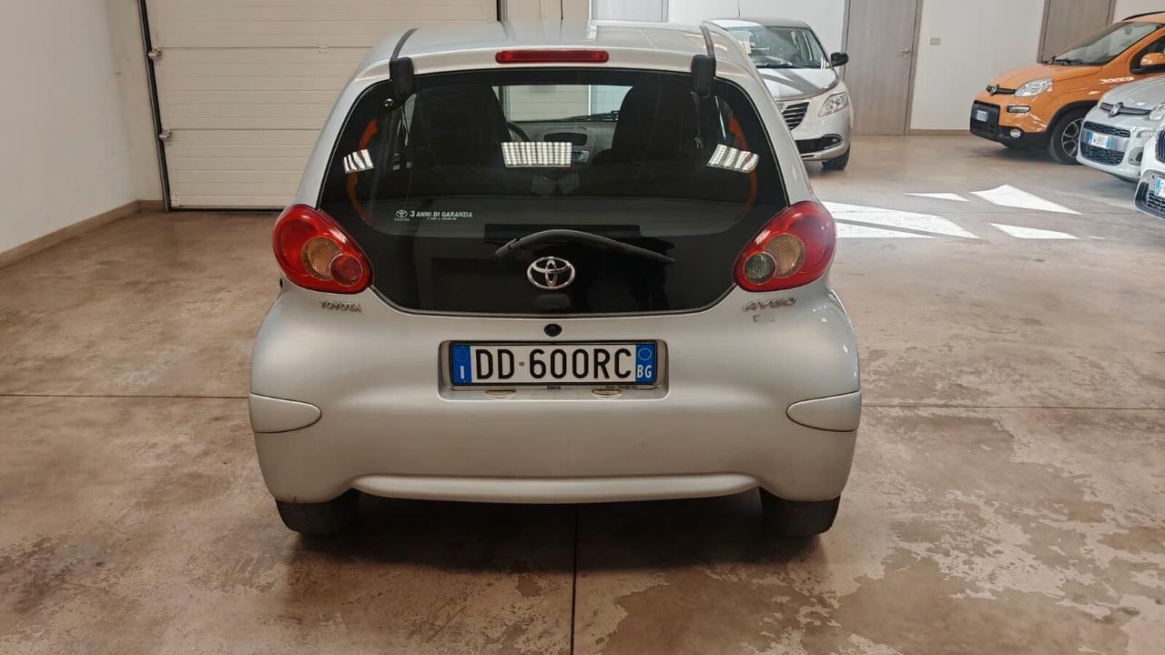 Toyota Aygo 1.0 12V VVT-i 5P Sol