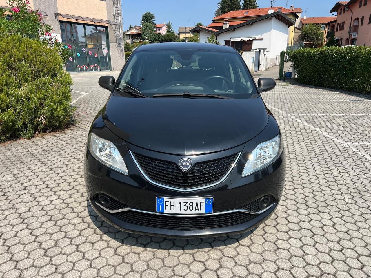 Lancia Ypsilon 1.2 69 CV 5 porte GPL Ecochic Unyca