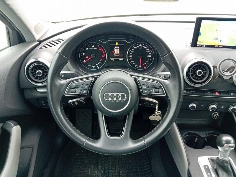 Audi A3 30 TDI S tronic Sport