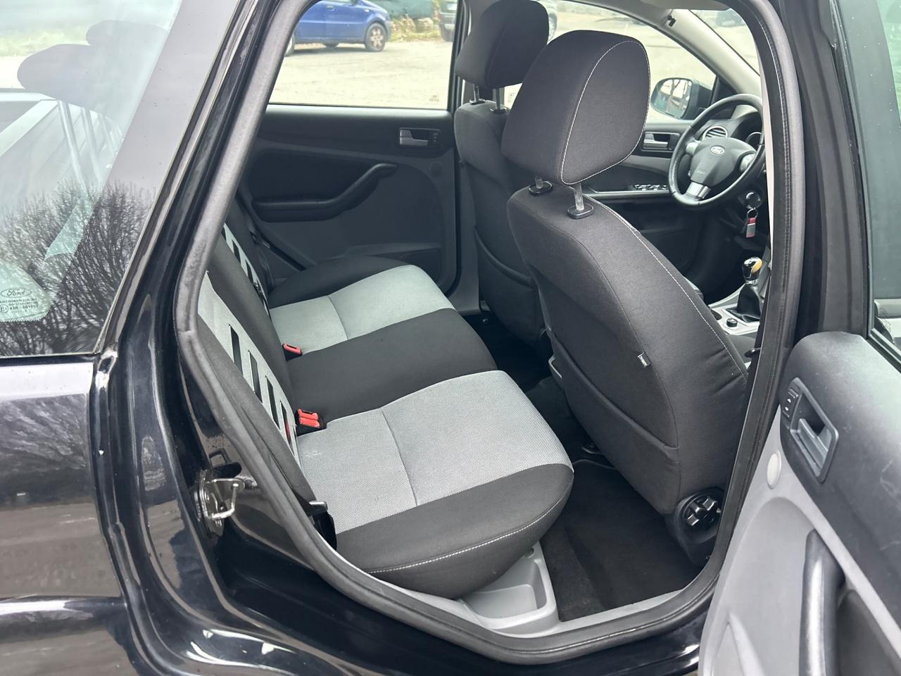 Ford Focus 1.6 (115CV) SW Bz.- GPL Titanium