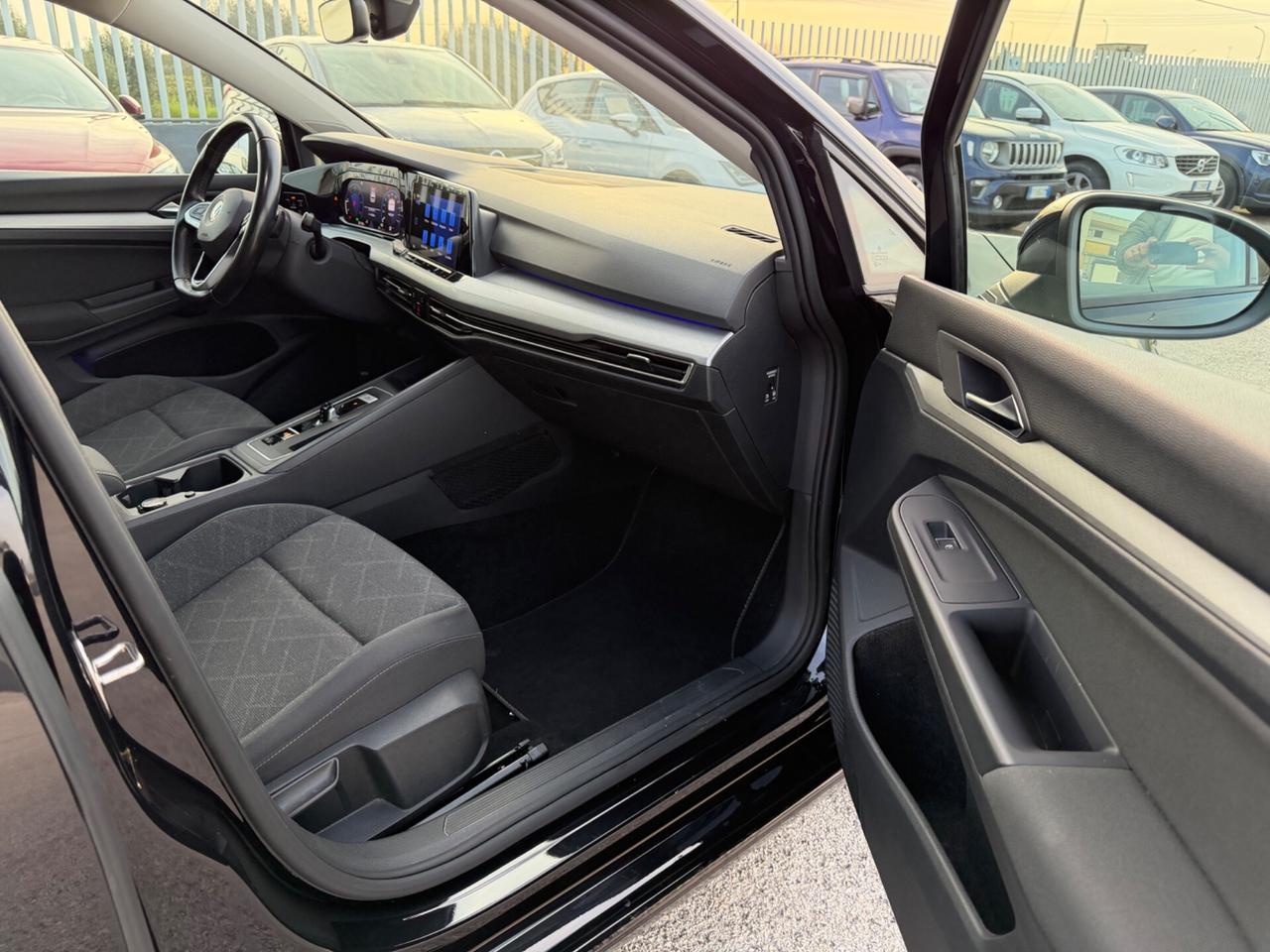 VOLKSWAGEN GOLF 2.0 TDI 115 CV DSG FULL LED MY22