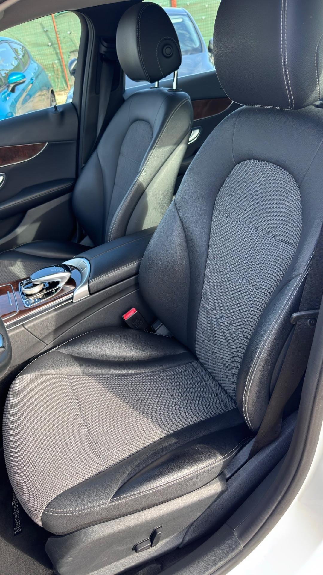 Mercedes-benz C 220 d S.W. Auto Premium AMG 4 Matic