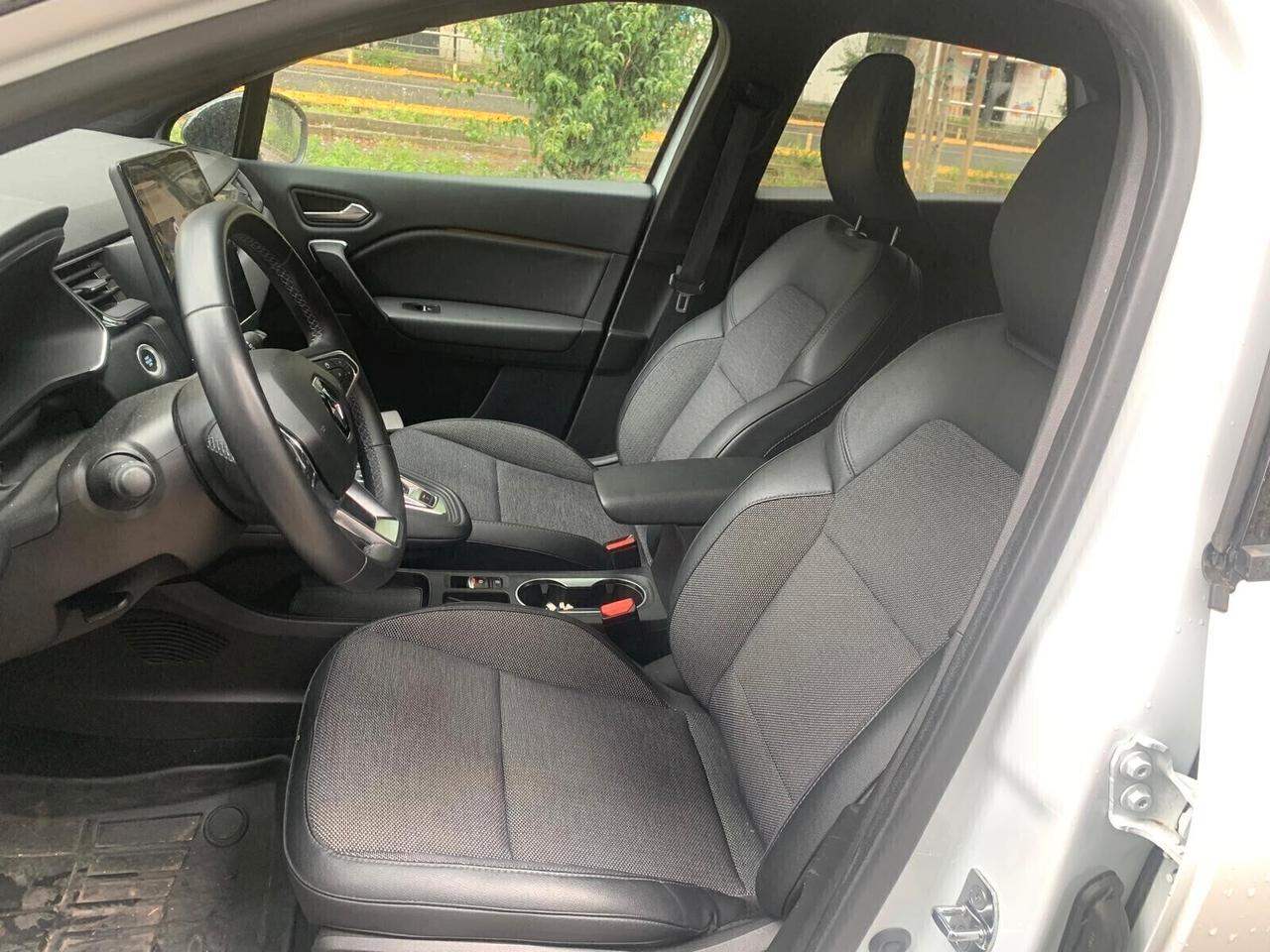 Renault Captur Plug-in Hybrid E-Tech 160 CV Rive Gauche