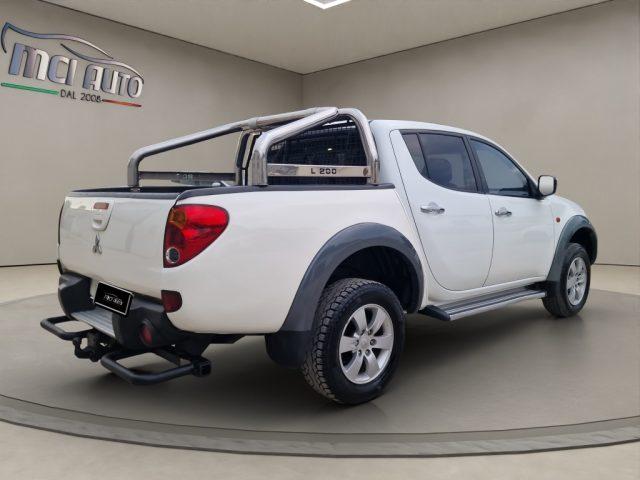 MITSUBISHI L200 2.5 DI-D/136CV Double Cab Invite