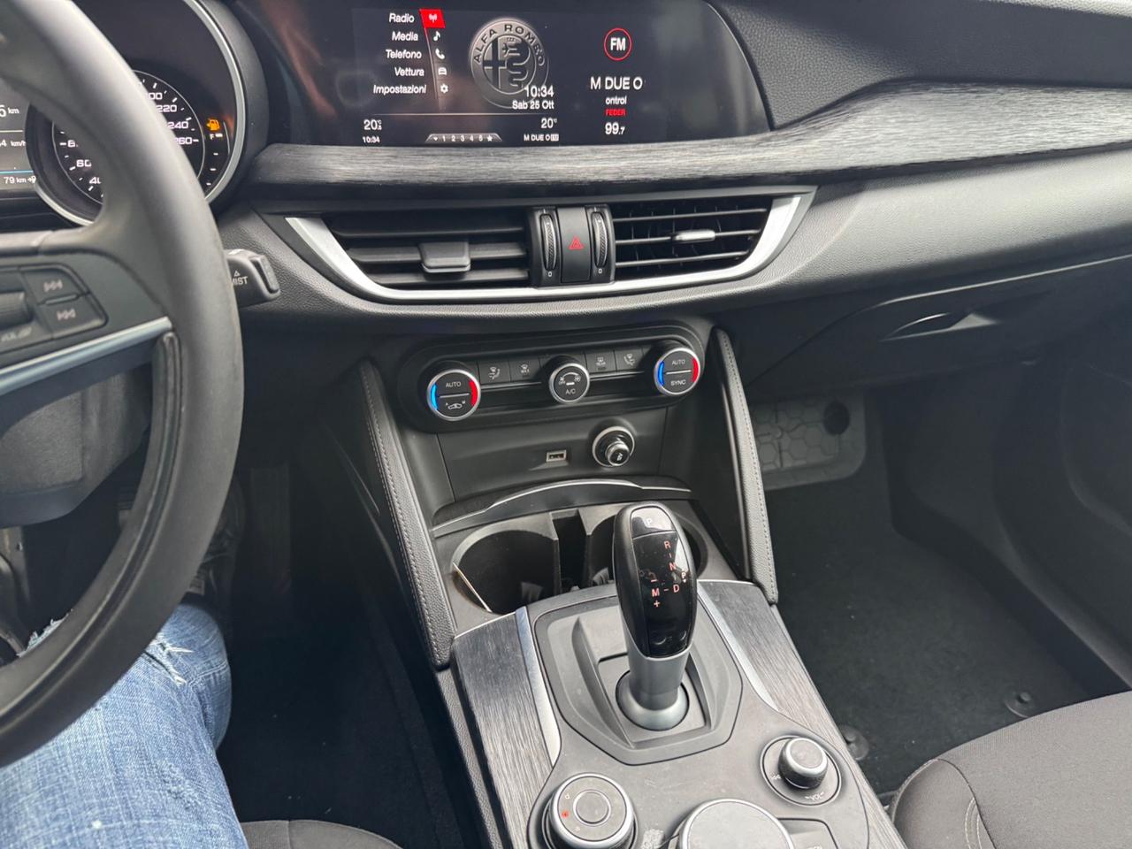 Alfa Romeo Stelvio 2.2 Turbodiesel 160 CV AT8 RWD Business