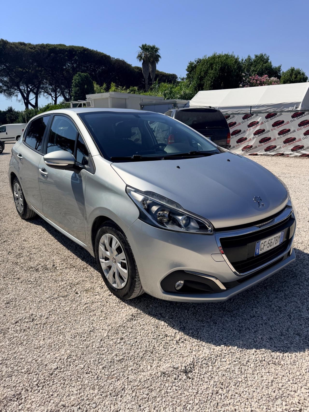 Peugeot 208 BlueHDi 100 S&S 5 porte Allure