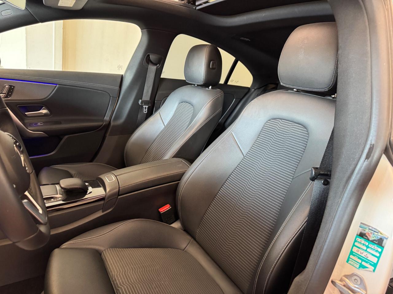 MERCEDES-BENZ CLA 200 d AUT. SPORT / NIGHT EDITION
