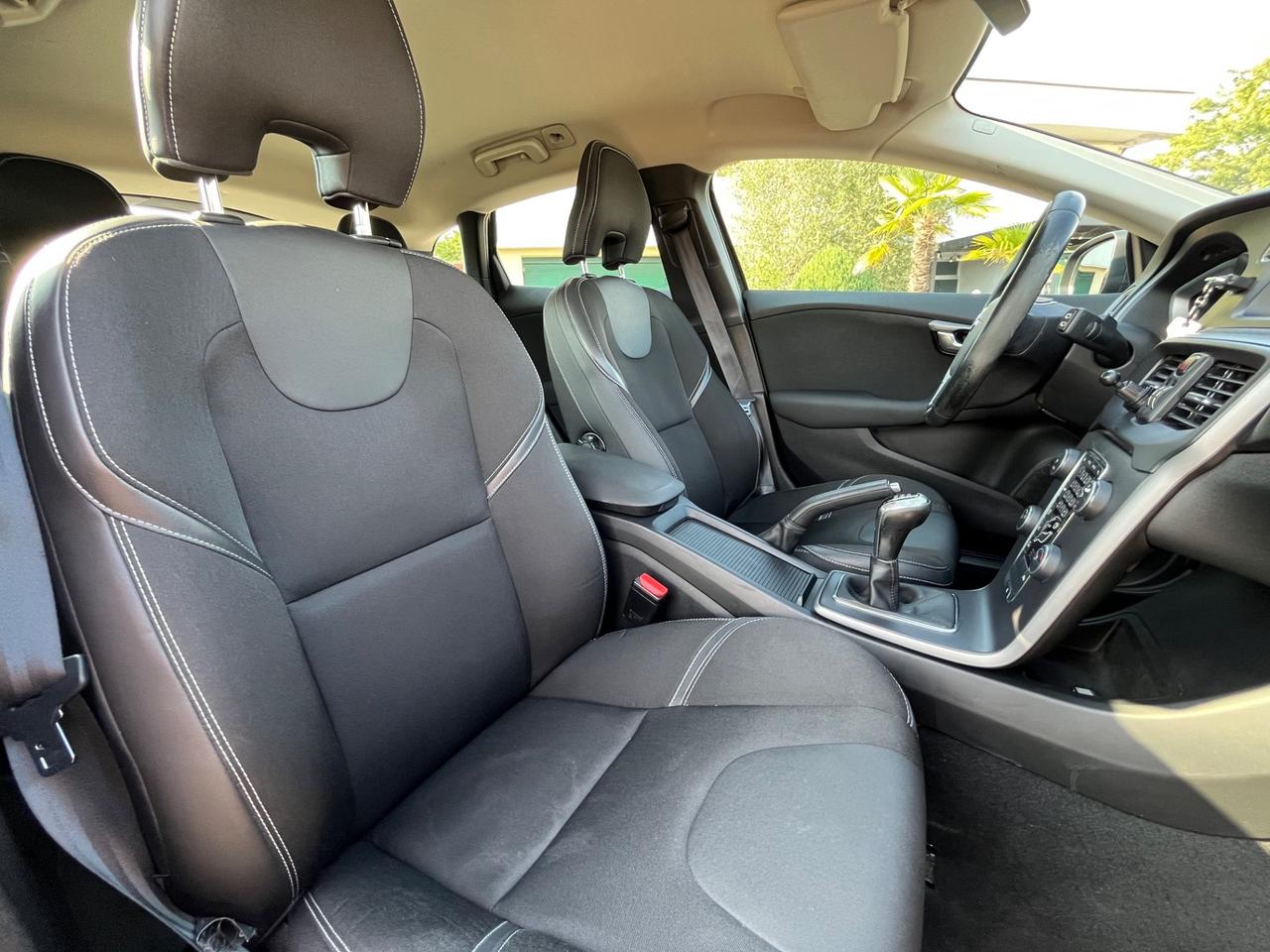 Volvo V40 D2 Business Plus ok PER Neopatentato...