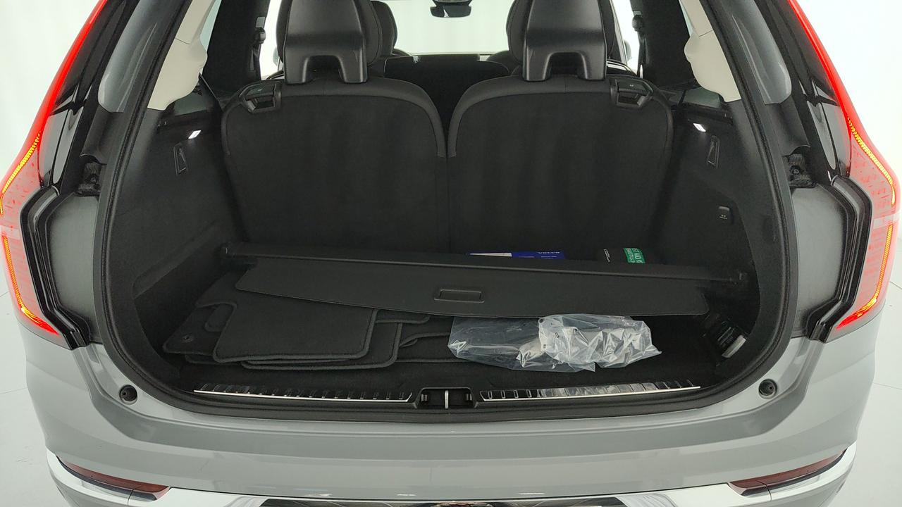 VOLVO XC90 2.0 b5 Plus Bright awd 7p.ti auto