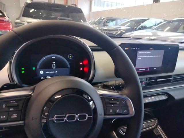 FIAT 600 Hybrid 110 CV DCT MHEV La Prima km0