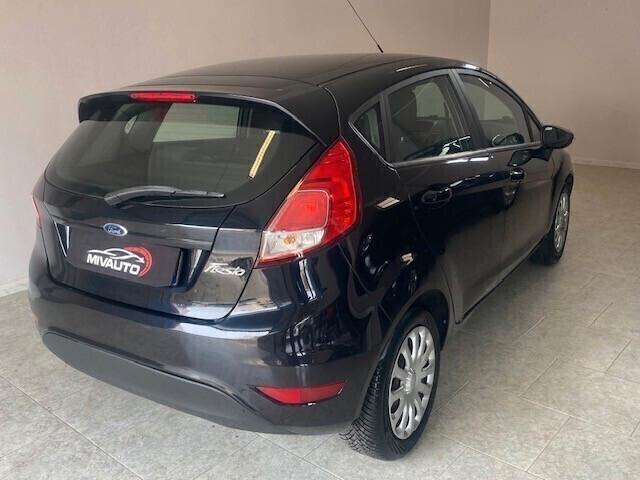 Ford Fiesta 1.5 TDCi 75CV 5 porte Titanium