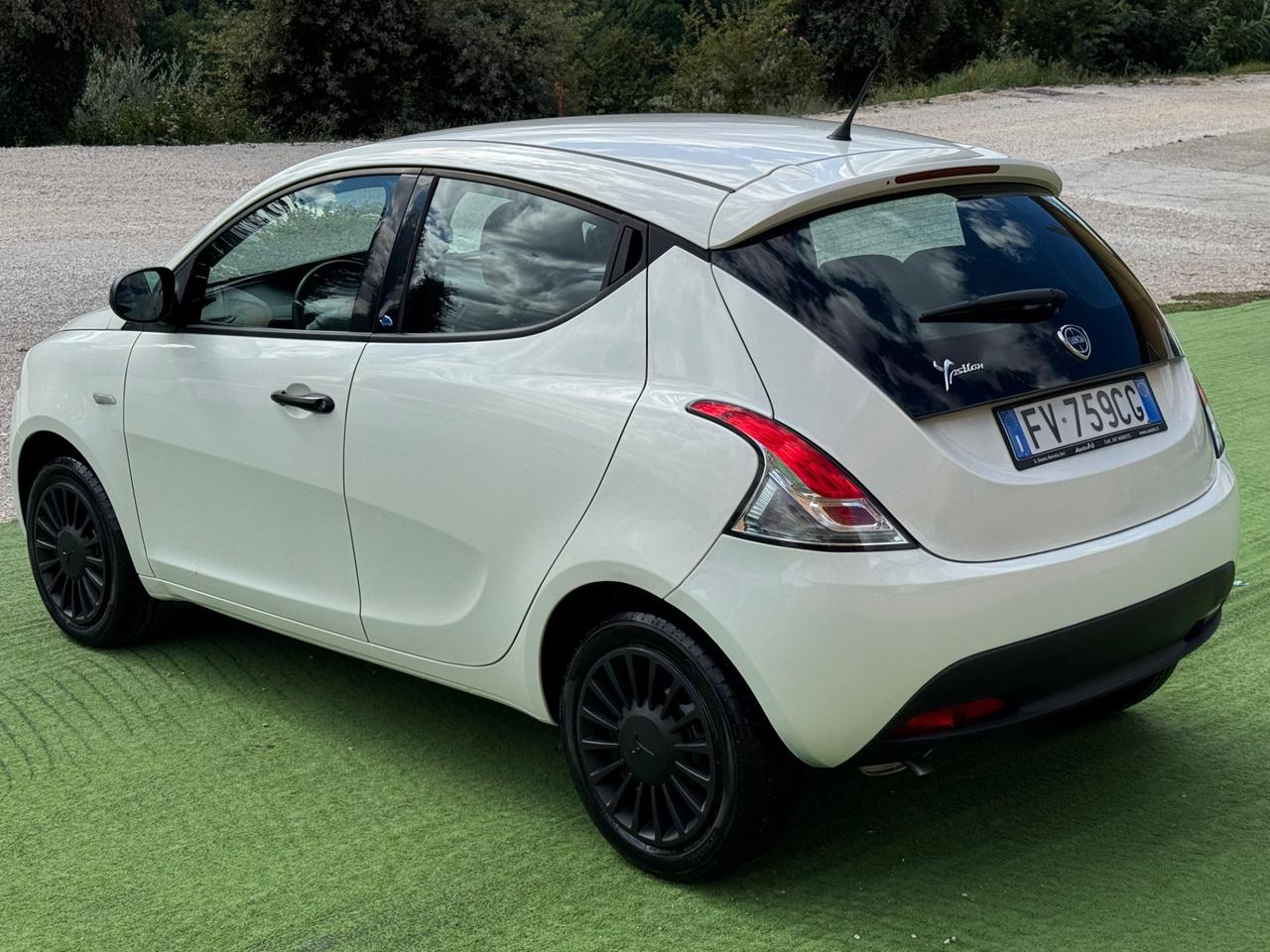 Lancia Ypsilon 1.2 69 CV Solo 47.000 km