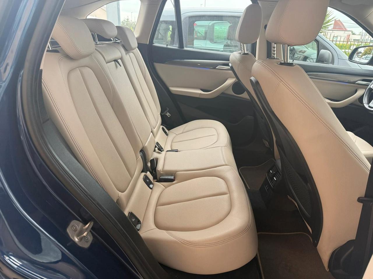 Bmw X1 sDrive18d xLine