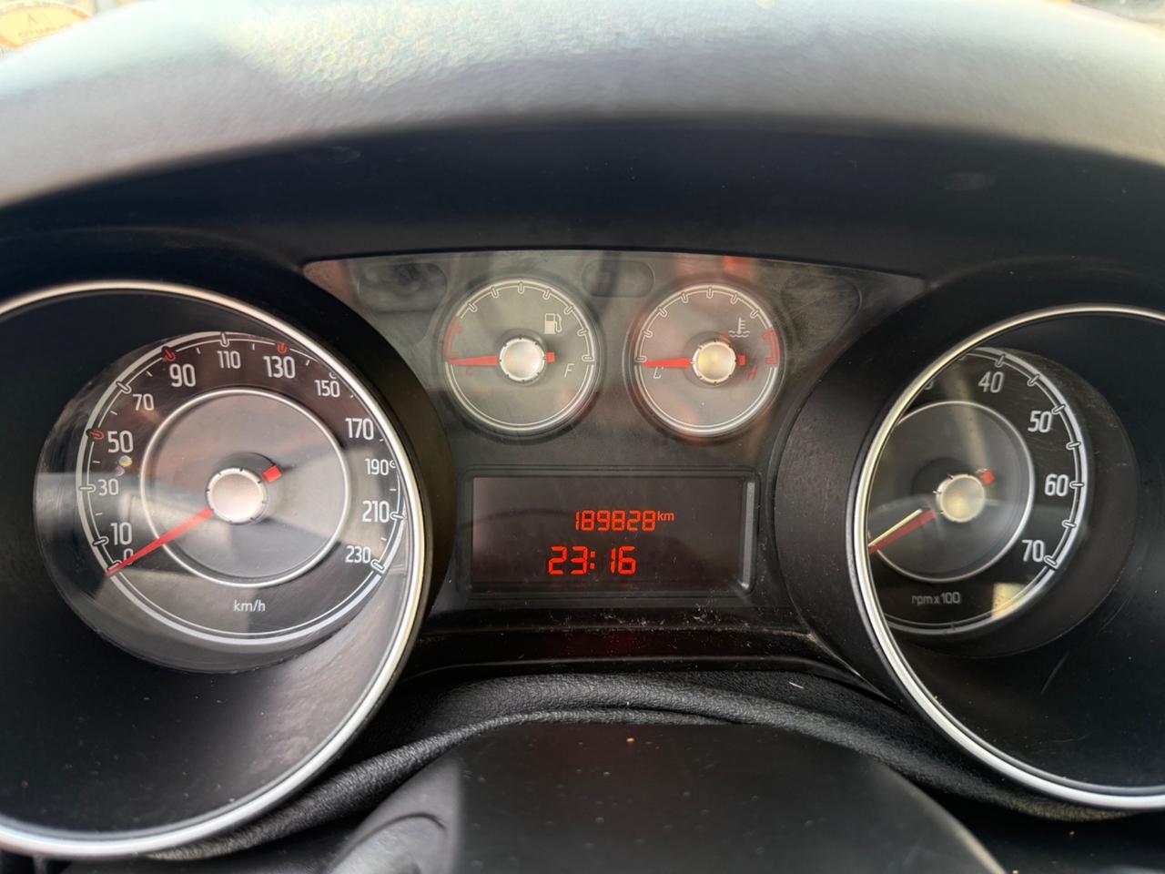 Fiat Punto 1.3 MJT II 75 CV 5 porte Easy