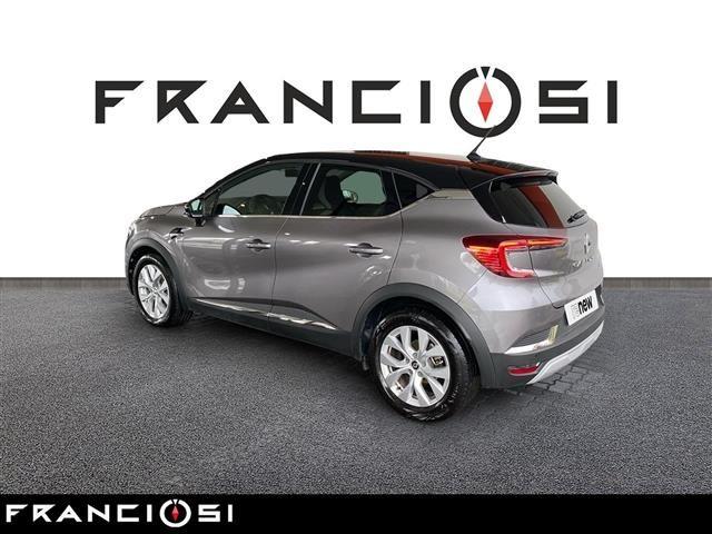 RENAULT Captur 1.6 E TECH Hybrid Intens Auto