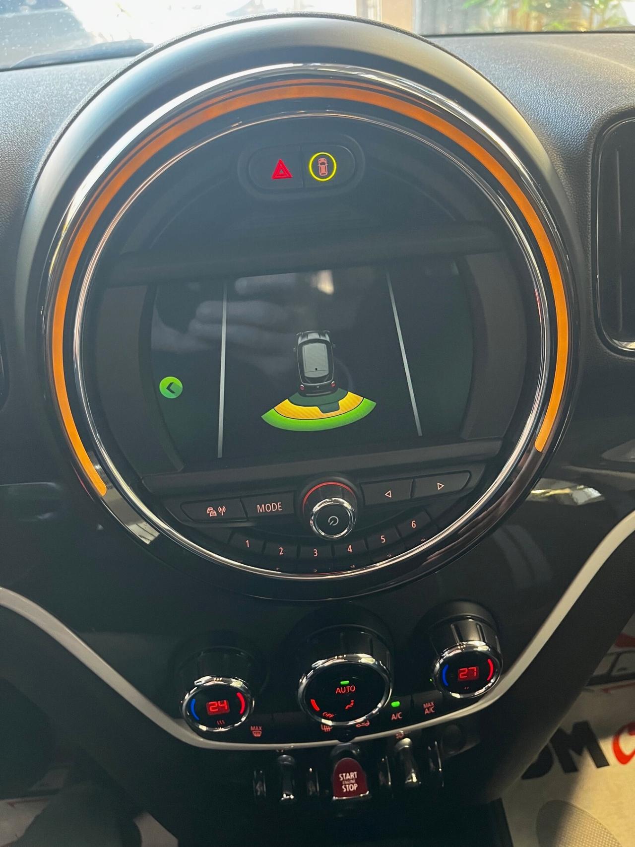 MINI COUNTRYMAN COOPER SD 2.0 TURDO DIESEL 190 CV BUSINESS NAVI CAMBIO AUTOMATICO PALETTE AL VOLANTE CERCHI DA 18