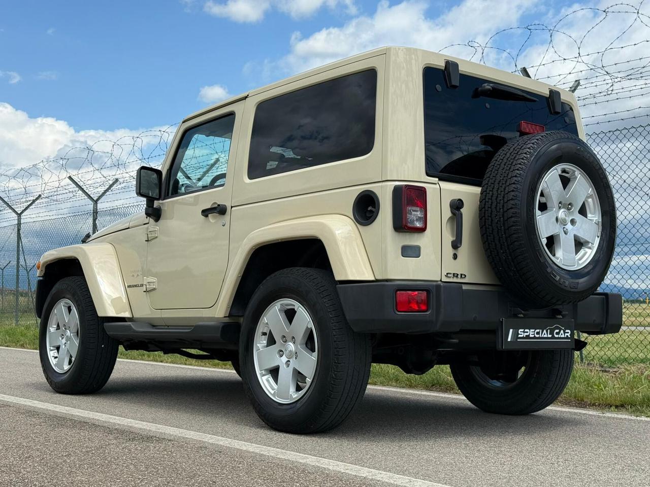 Jeep Wrangler Unlimited 2.8 CRD DPF Sahara