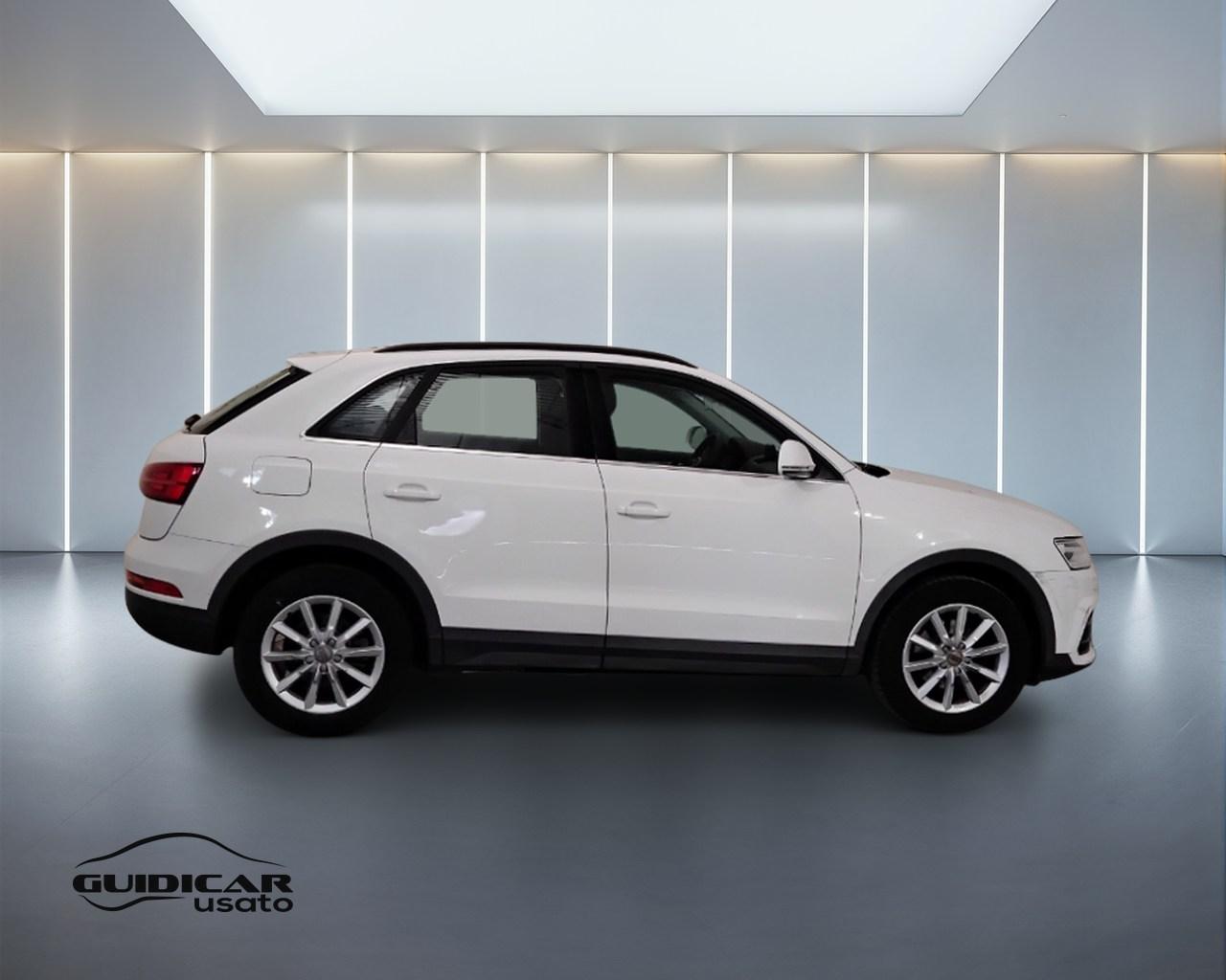 AUDI Q3 I 2015 - Q3 2.0 tdi Business 120cv s-tronic