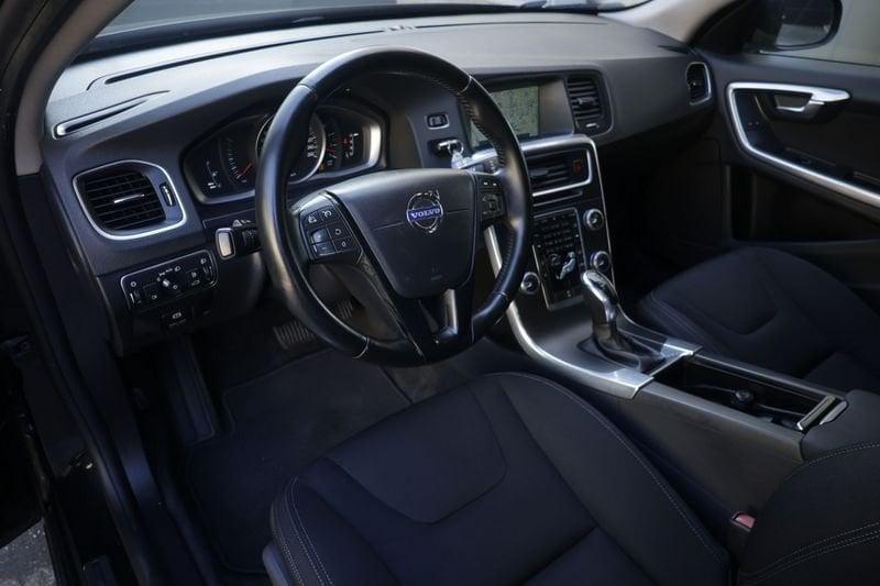 Volvo V60 Volvo V60 D2 1.6 Powershift R-design Momentum Unicoproprietario