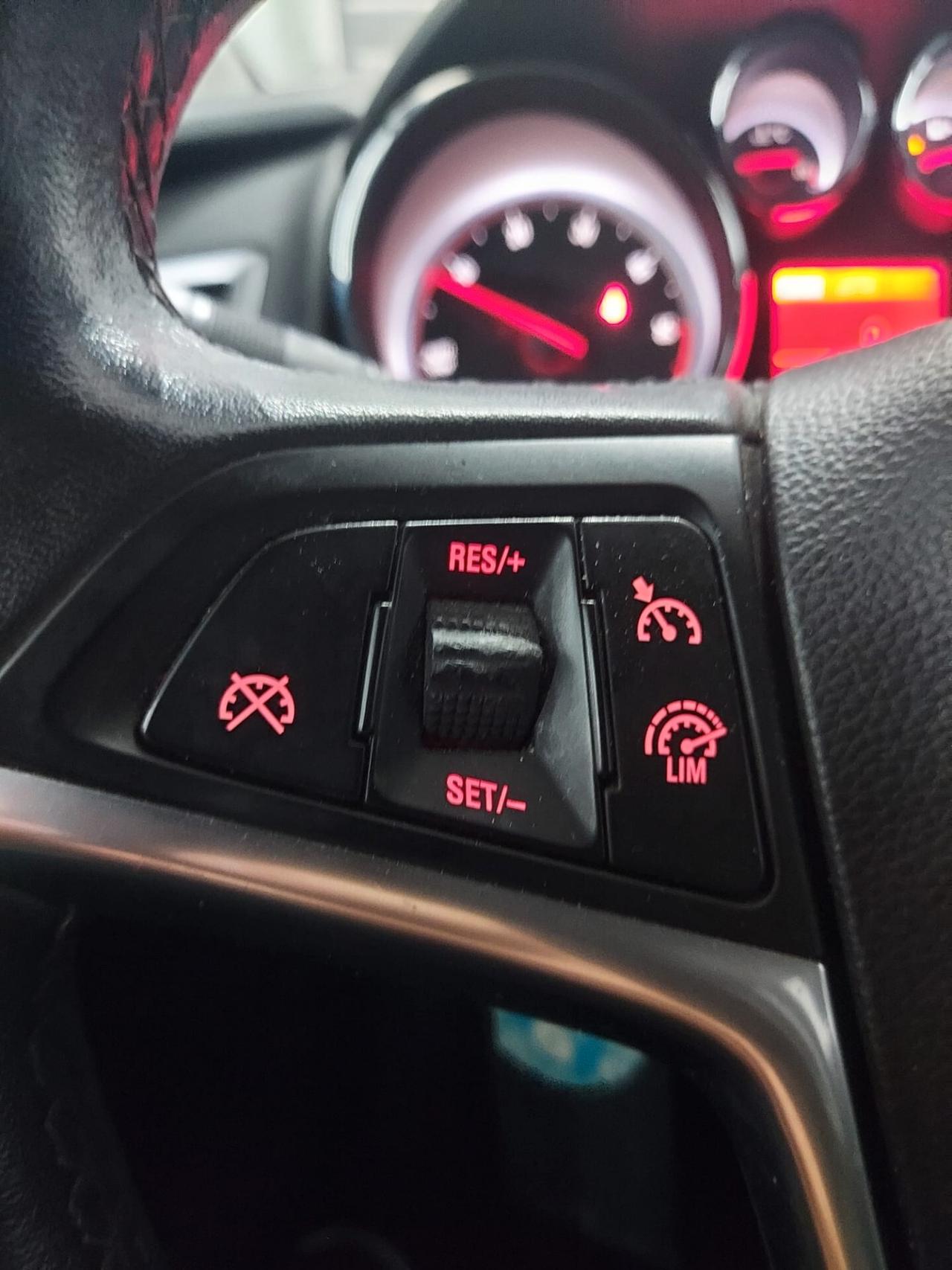 Opel Astra 1.6 CDTI EcoFLEX S&S Cosmo 2015