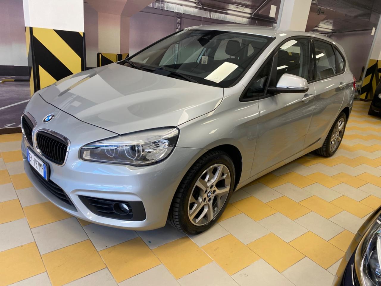 Bmw 2er Active Tourer 218d Active Tourer Sport