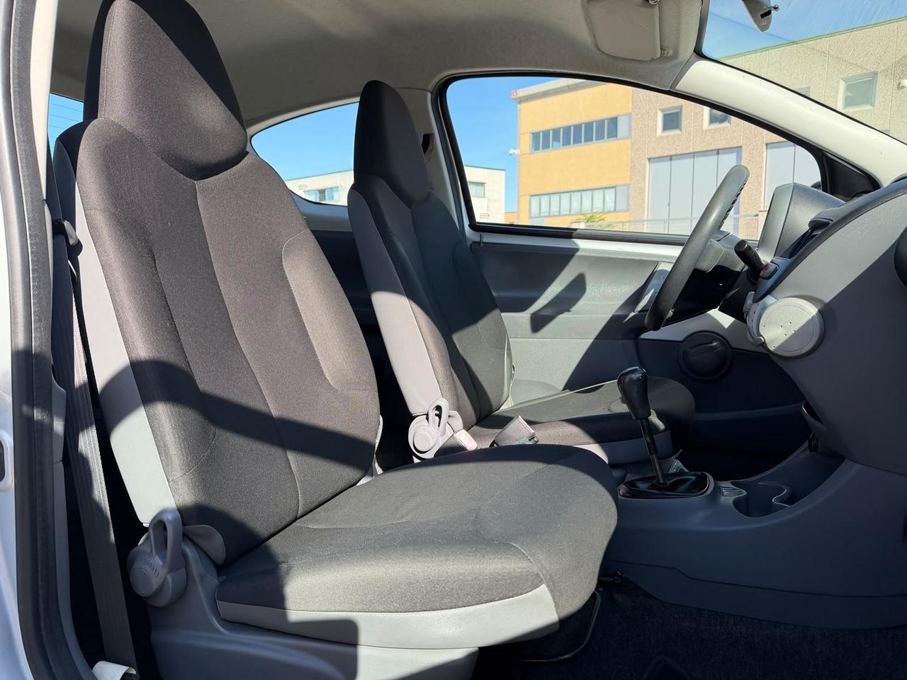 Toyota Aygo 118000 KM GARANZIA 12 MESI