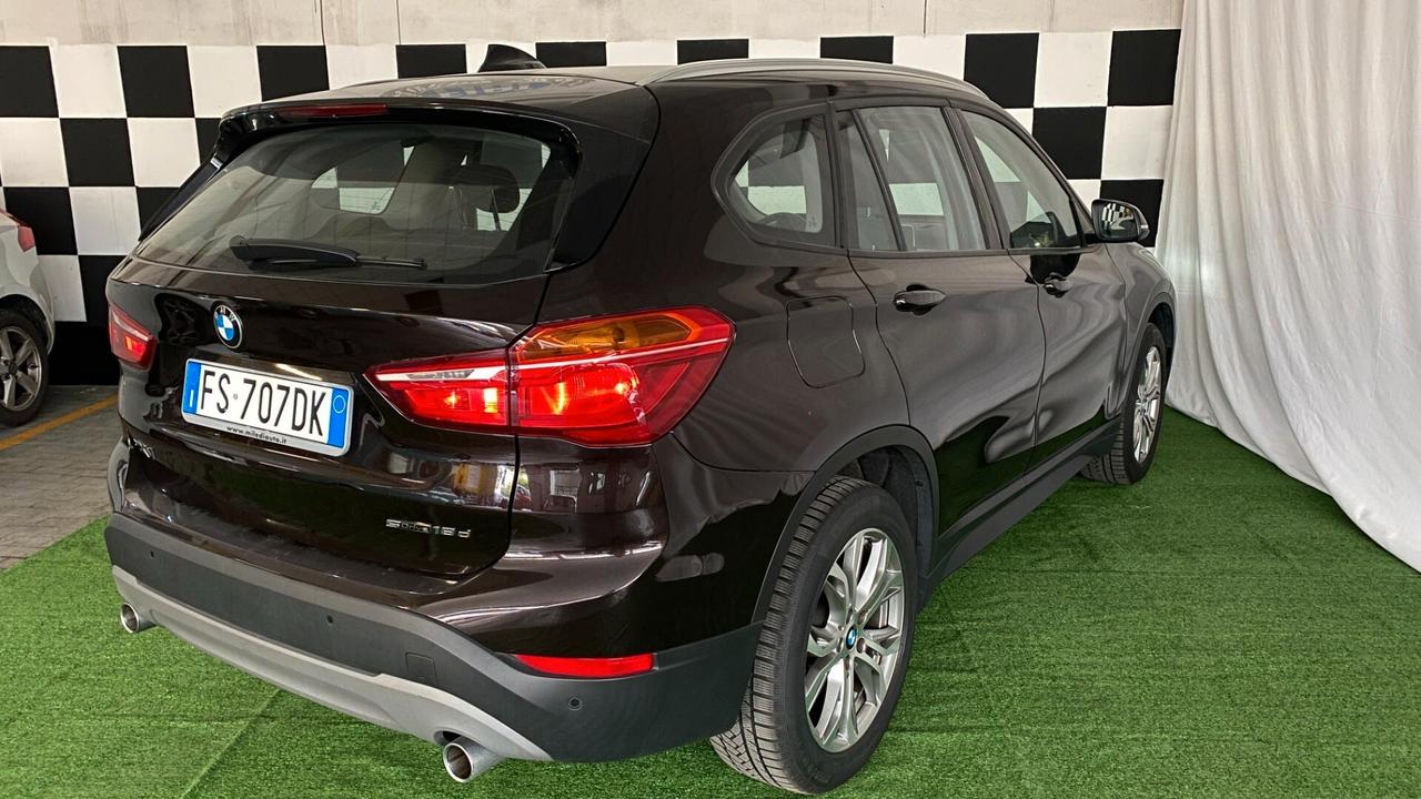 Bmw X1 sDrive18d Business