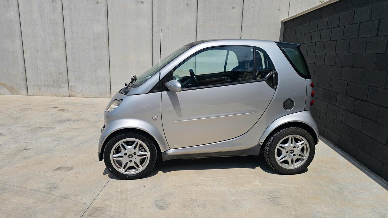 Smart ForTwo 700 coupé pulse (45 kW)