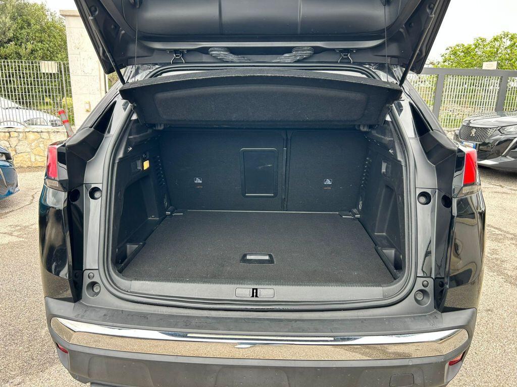 Peugeot 3008 1.5 130cv Business EAT8